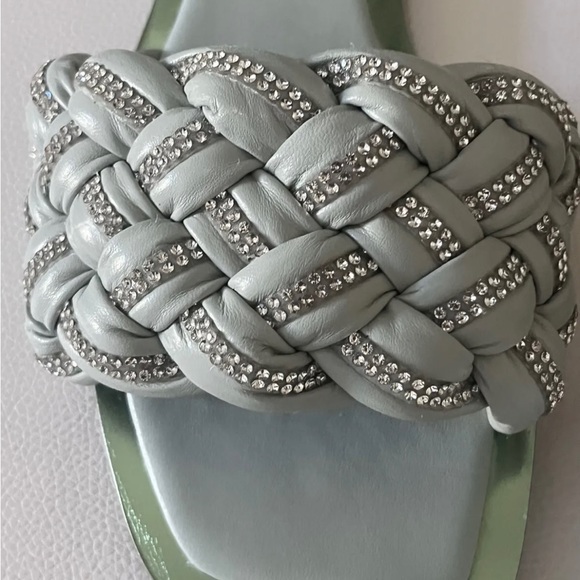 Vince Camuto Belmiya Metallic Beaded Braided Sandal In Mint Green Pistachio NWT - Picture 3 of 11